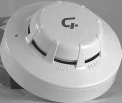 Context Plus Photoelectric Smoke Detector – Flame-Retardant Fire Alarm with Flashing LED - Image 2